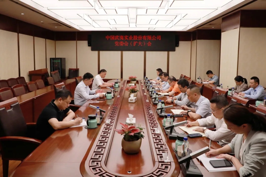 1713860238224324.jpg 1713860238224324.jpg